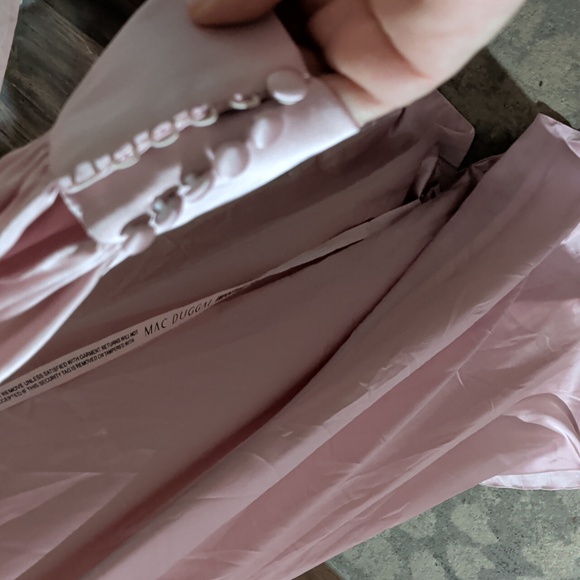 Mac Duggal Raspberry Satin Gown - Picture 5 of 9